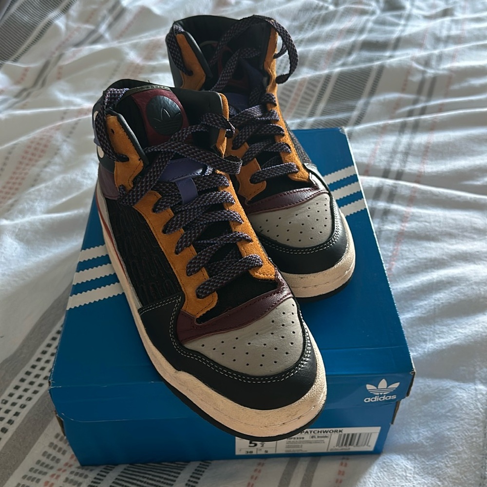 Adidas fourm mid patchwork sneakers